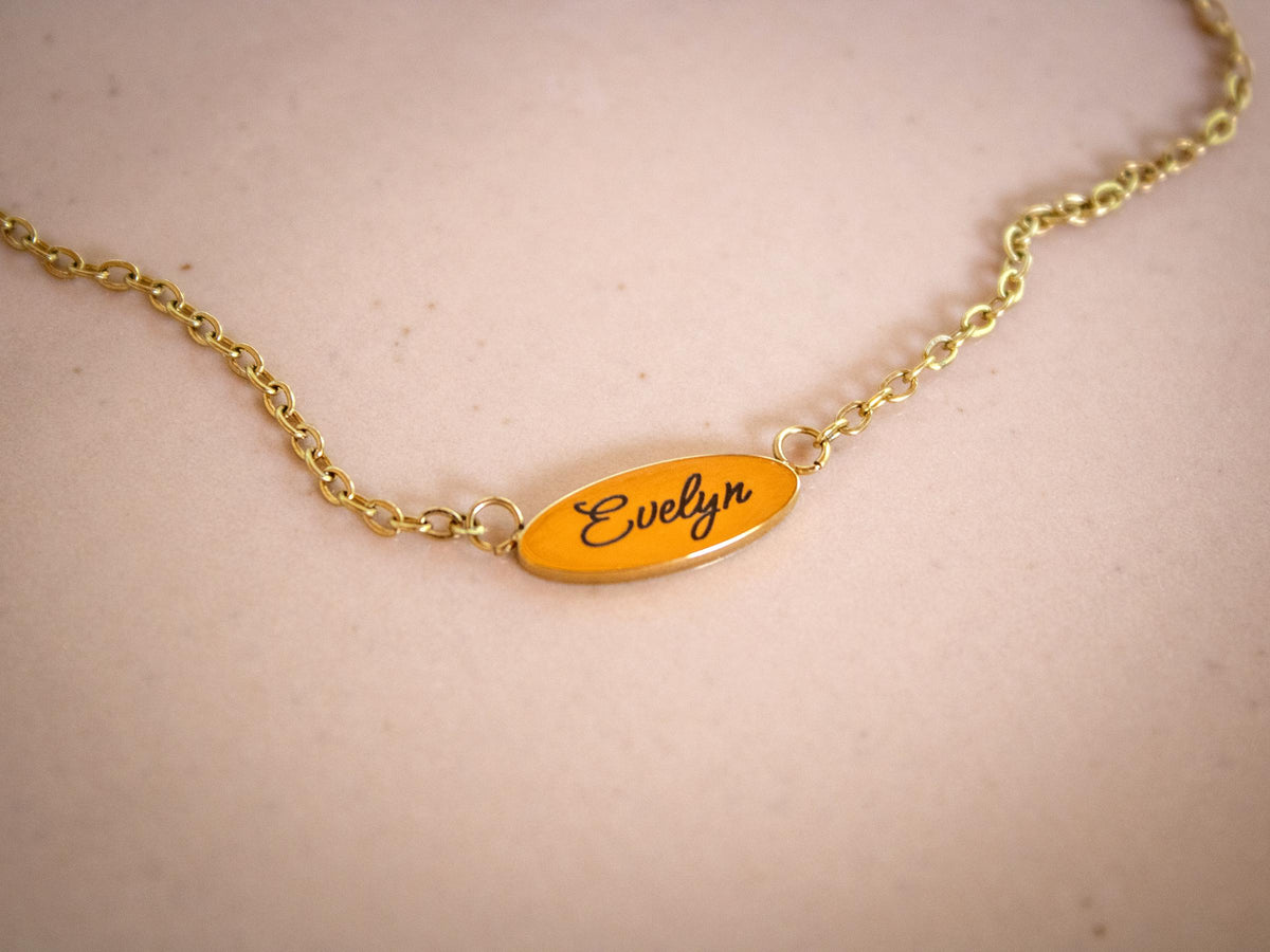 Dainty Oval Name Necklace