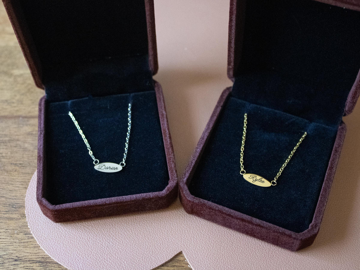 Dainty Oval Name Necklace